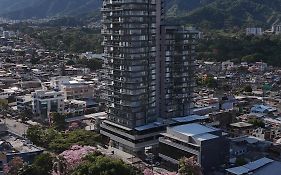 Fr Hotel